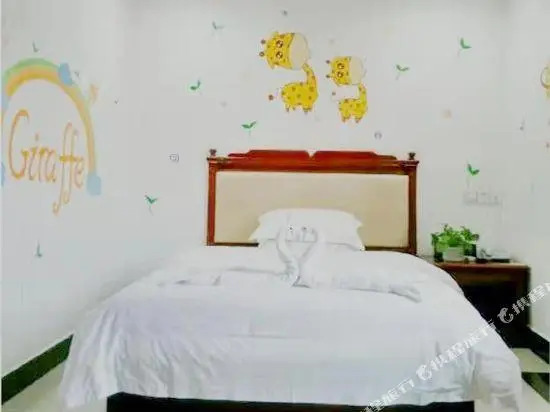 Guangning Jianhong Bussiness Hotel