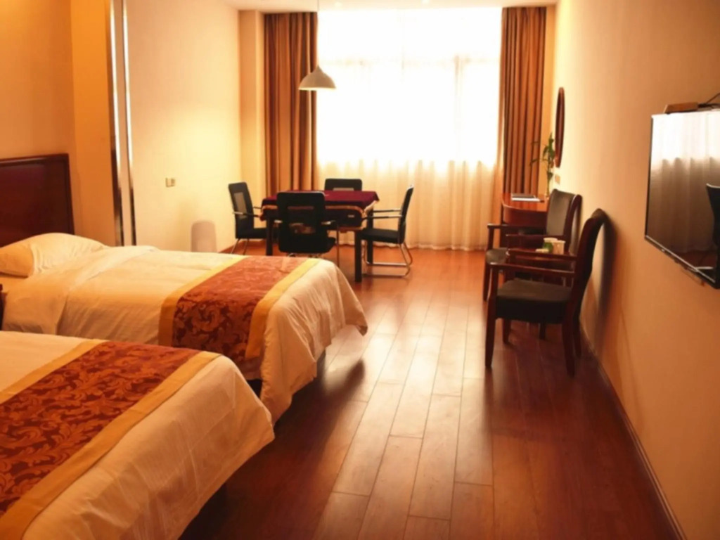 GreenTree Inn Jiangxi Shangrao Qianshan Ehu Avenue Express Hotel
