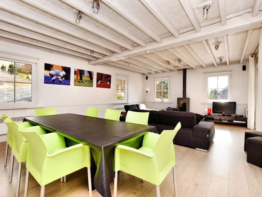 Luxury Villa With Sauna and Jacuzzi and Views of the Golf Course of Durbuy