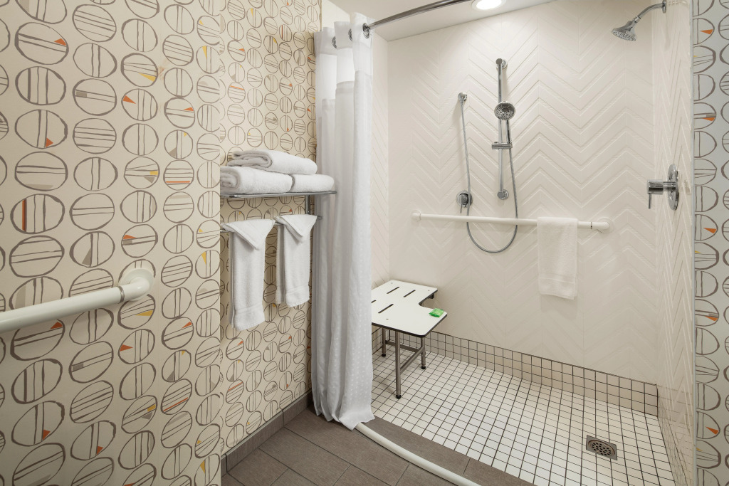 Holiday Inn Long Beach-Downtown Area