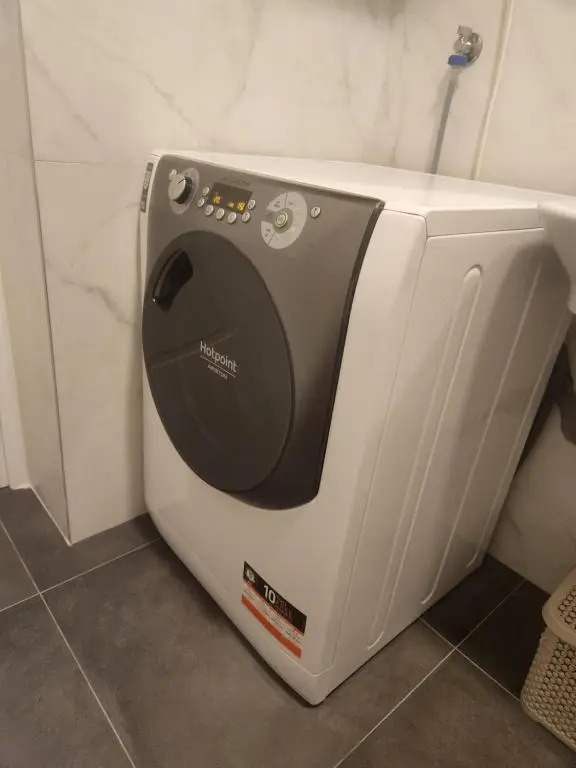 Lovely 1-Bedroom rental unit with free parking