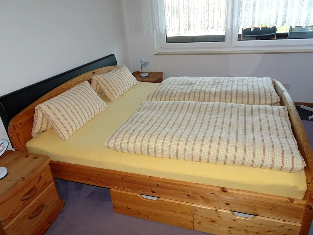 Appartment With Views to the Milstättersee and Pool in Summer