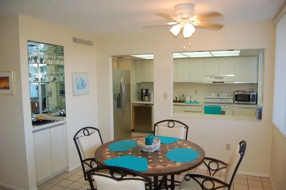 Excelsior - 102 G 2 Bedrooms 2 Bathrooms Condo