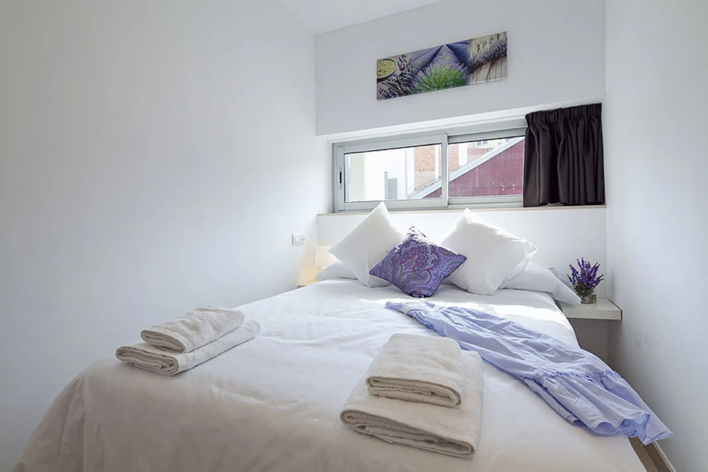 Charmsuites Paralel