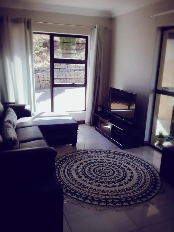 8 Sleeper Villa and 4 Sleeper Flatlet