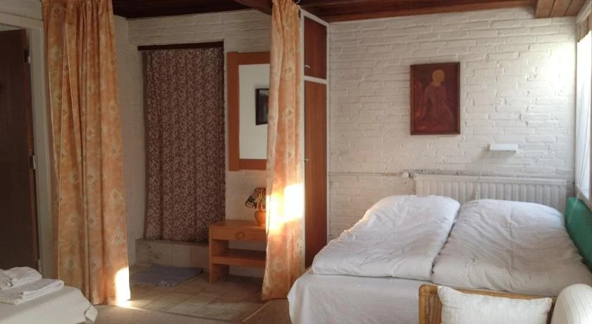 Pensionat Villa Strandly, Bed & Breakfast