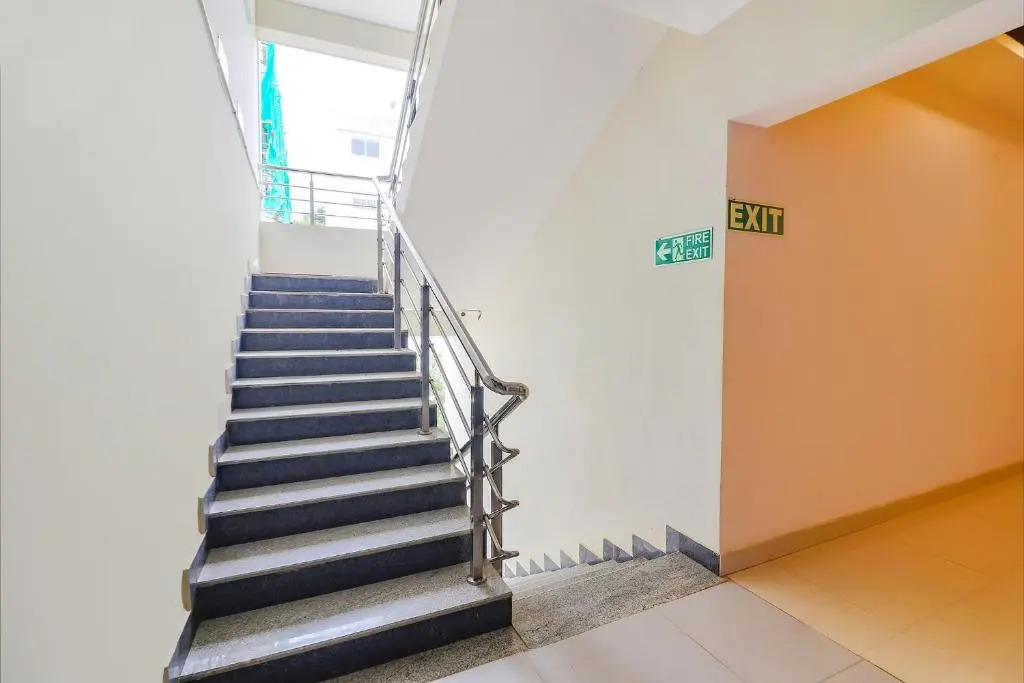 FabHotel Srisai Hill View