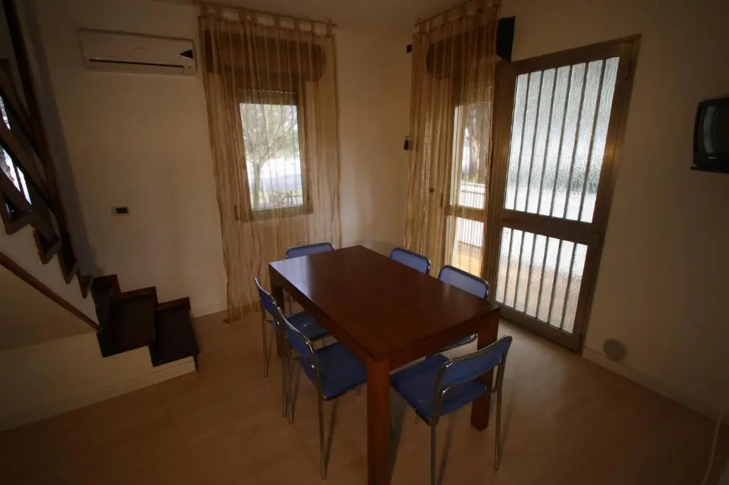 Best Apartment - 3 Bedrooms , 2 Bathrooms - Bibione Spiaggia
