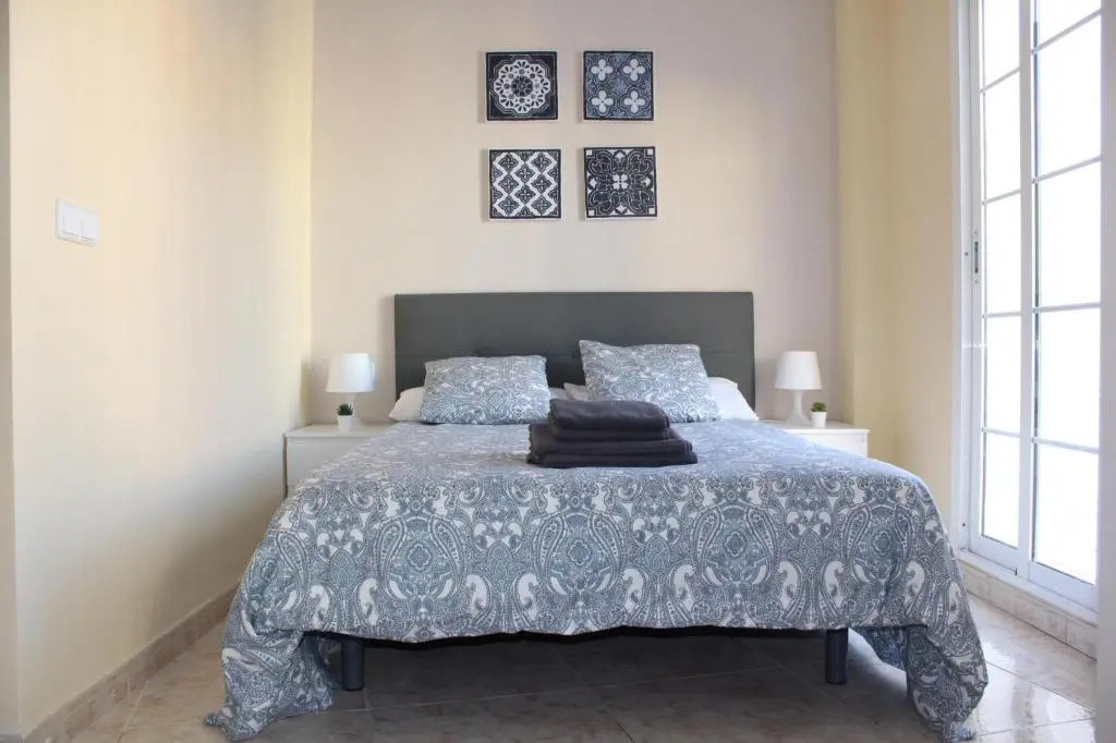 Nice and New Studio with balcony close to the city
