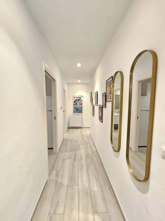 Contemporary Haven of La Marsa S 22