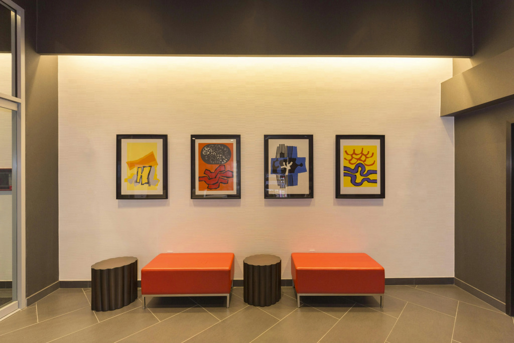 Edge Hotel Washington Heights