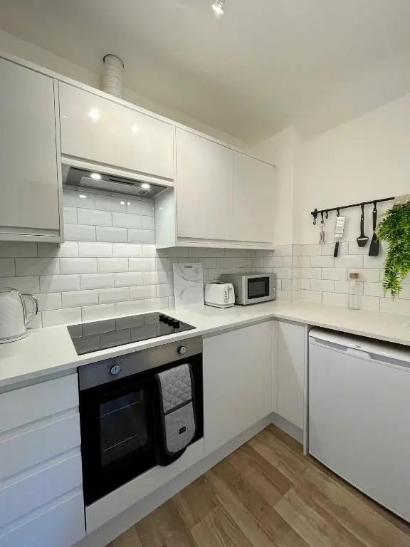Central, Cosy & Modern Apartment