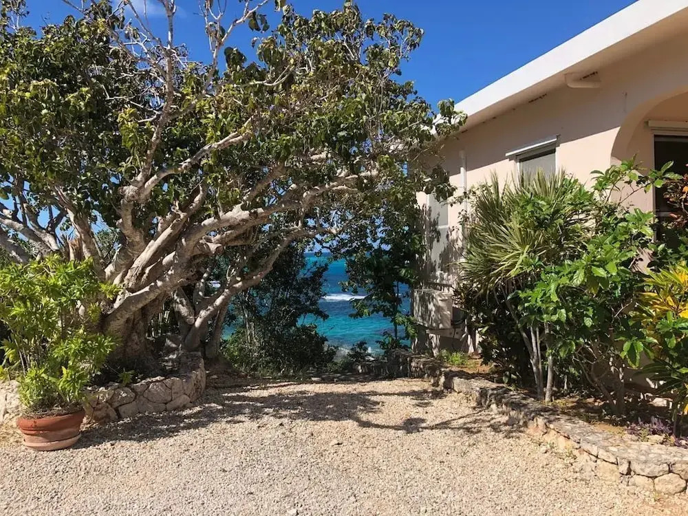 Patricks Bay Villa
