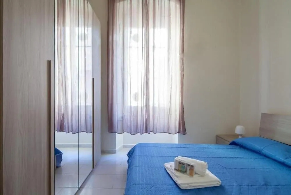 Rent Rooms La Spezia