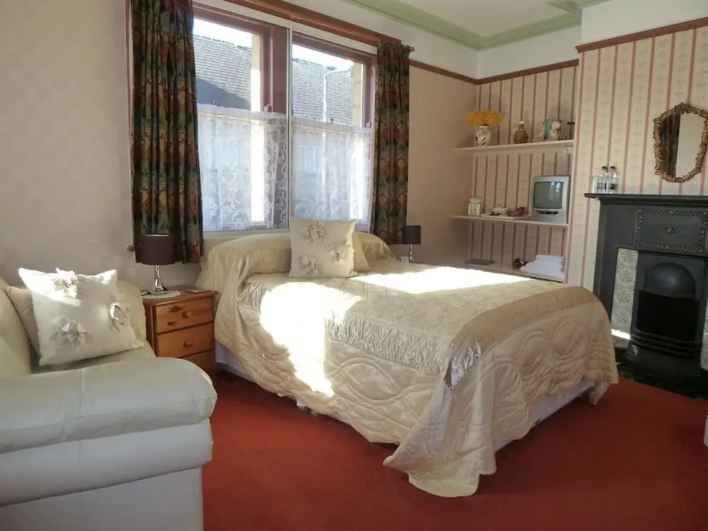 Lyndale Guesthouse