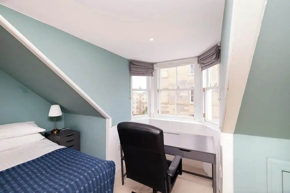 Luxury Family Flat in Edinburgh New Town