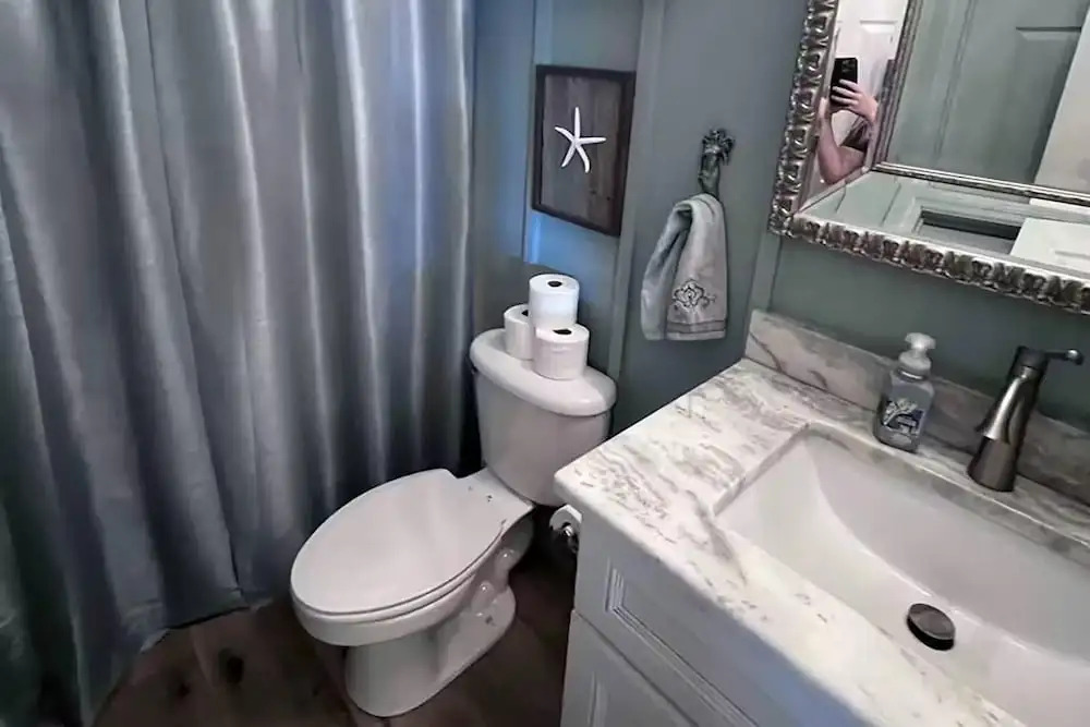 Beach Pointe 102- The Salty Seahorse