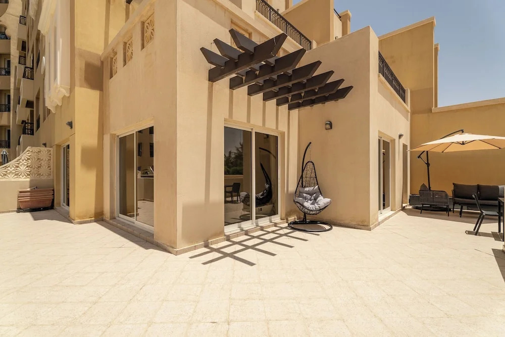 Nasma Holiday Homes - Bab Al Bahr Residences