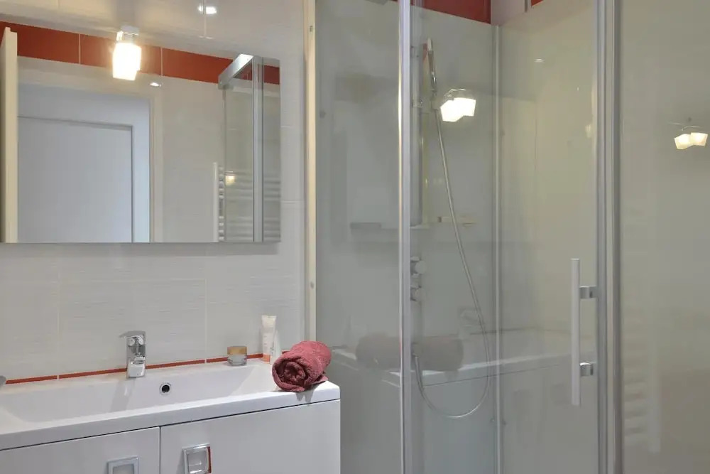 Residence Saintjacques Five-room Apartment for 11 People, in the Resort Center S513