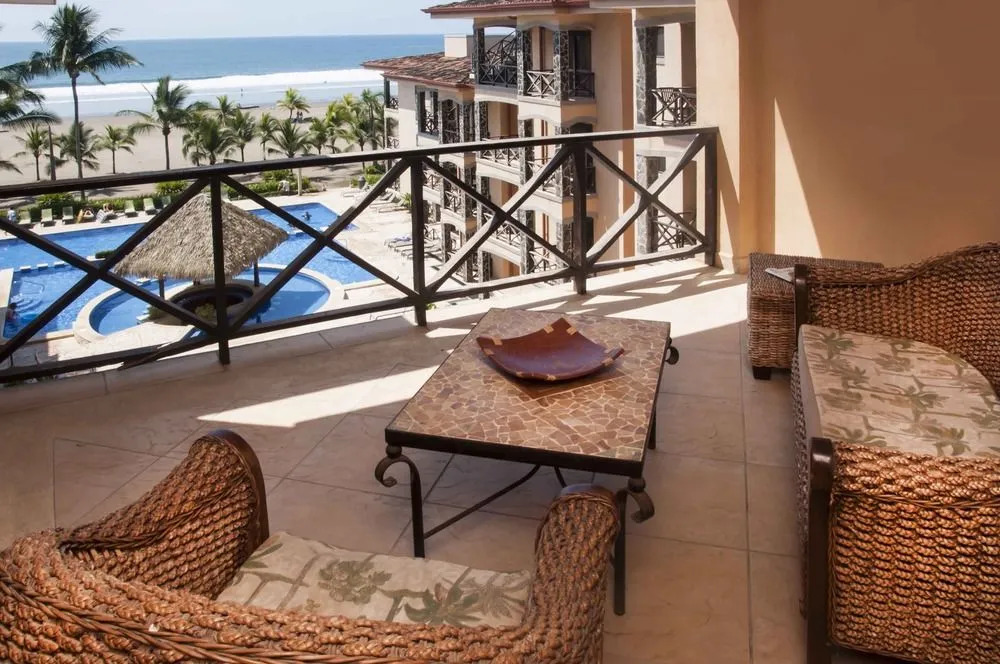 Bahia Encantada beach front proyect, Micasas