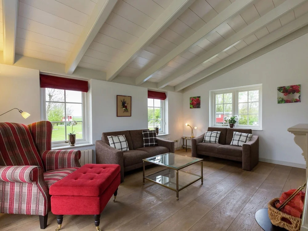 Spacious and Comfortable Family House in Westkapelle