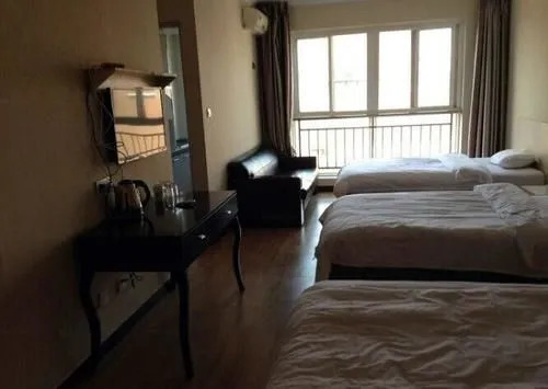 Three Days Off Hotel