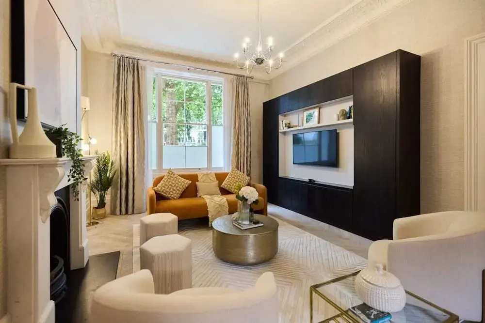 The Bayswater Retreat - Adorable 3bdr Flat With Balcony