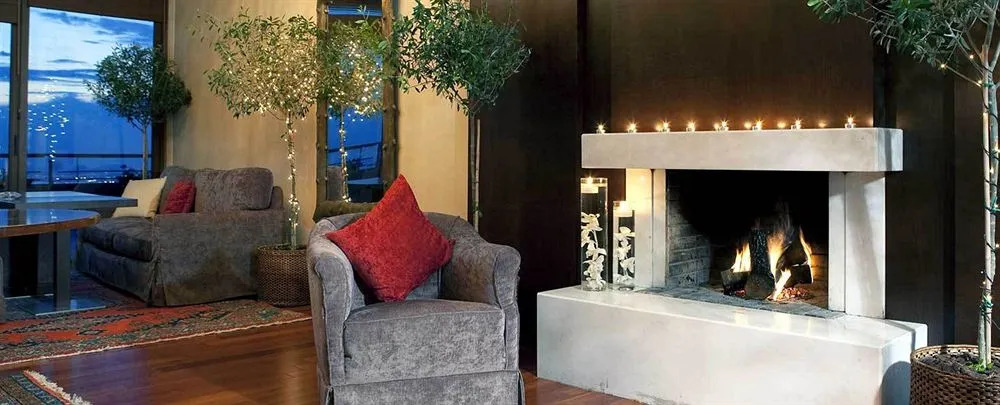 Nepheli Hotel