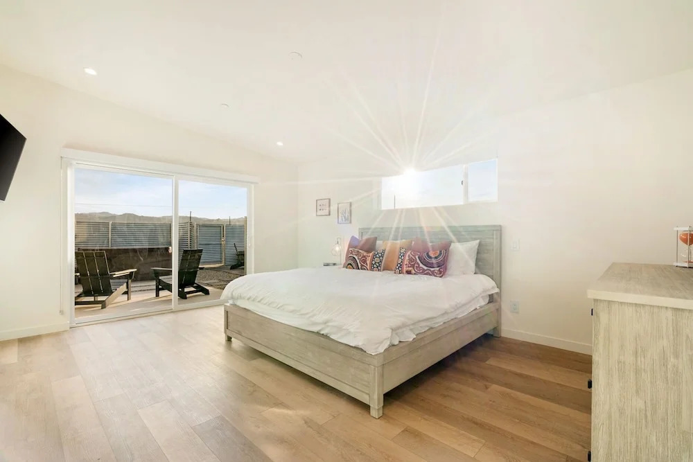 Sun Oro Joshua Tree - Hot Tub, Bbq, Fire Pit & Gameroom 2 Bedroom Home by RedAwning