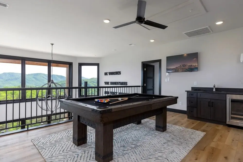 Manna Mountain Lodge