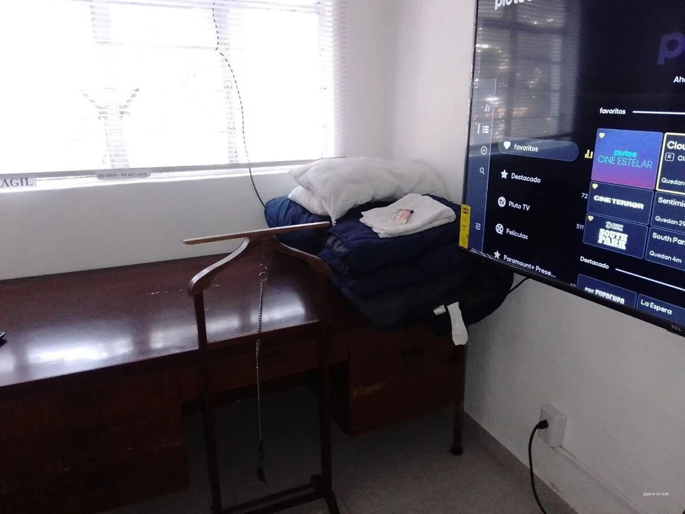 Hostal Oficinas Posada Albergue a 5 minutos Foro Sol Palacio Deportes Aeropuerto