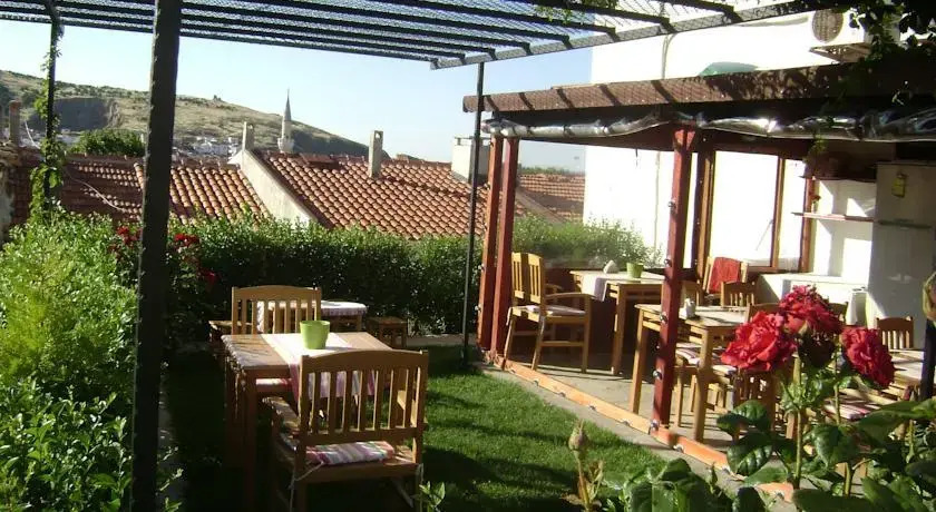 Adakale Konuk Evi