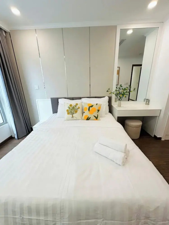 The Regal Suites In Landmark Saigon