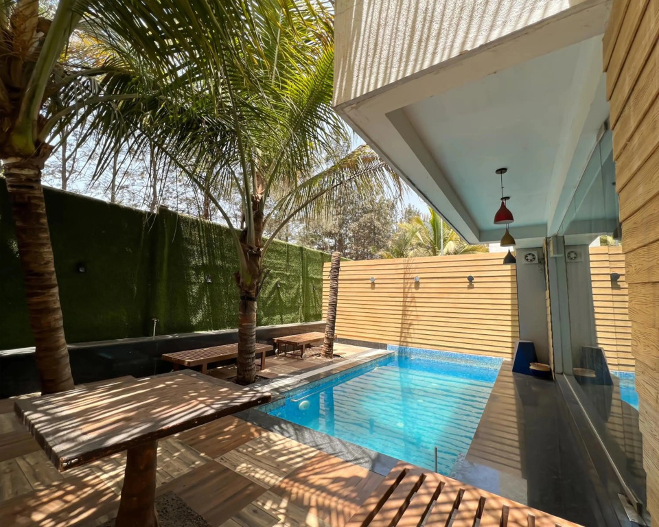 Anand Resort - A Luxury Private Pool Villa in Nashik