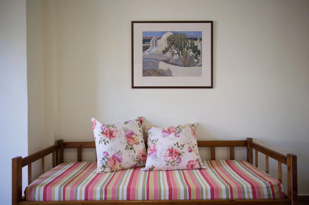Kalithea Apartments - Heated Pool seasonal - Pool Towels - Pool Sun Lounger Matresses