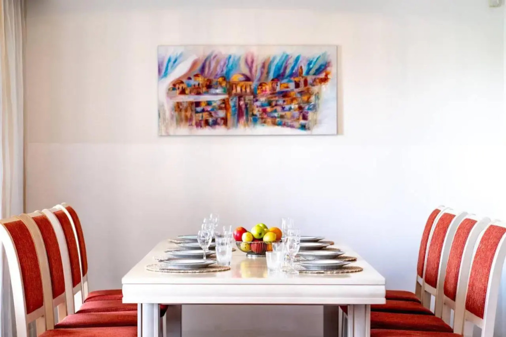 Art Apartment In Mamila - Art & View