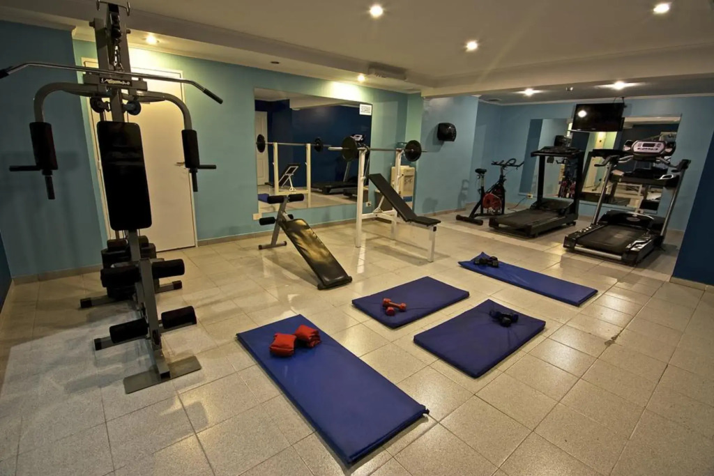 Naindo Park Hotel