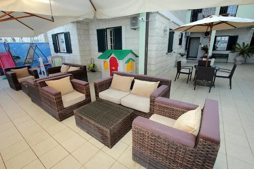 Beach Apartments Montesan