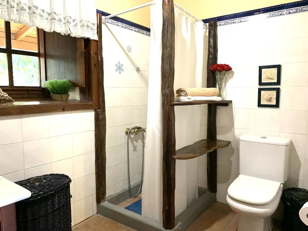 Casas La Paredita