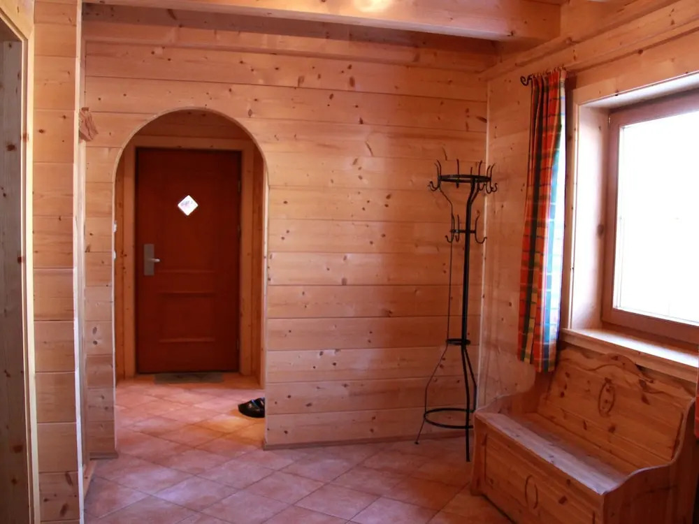 Spacious Chalet in Niederau