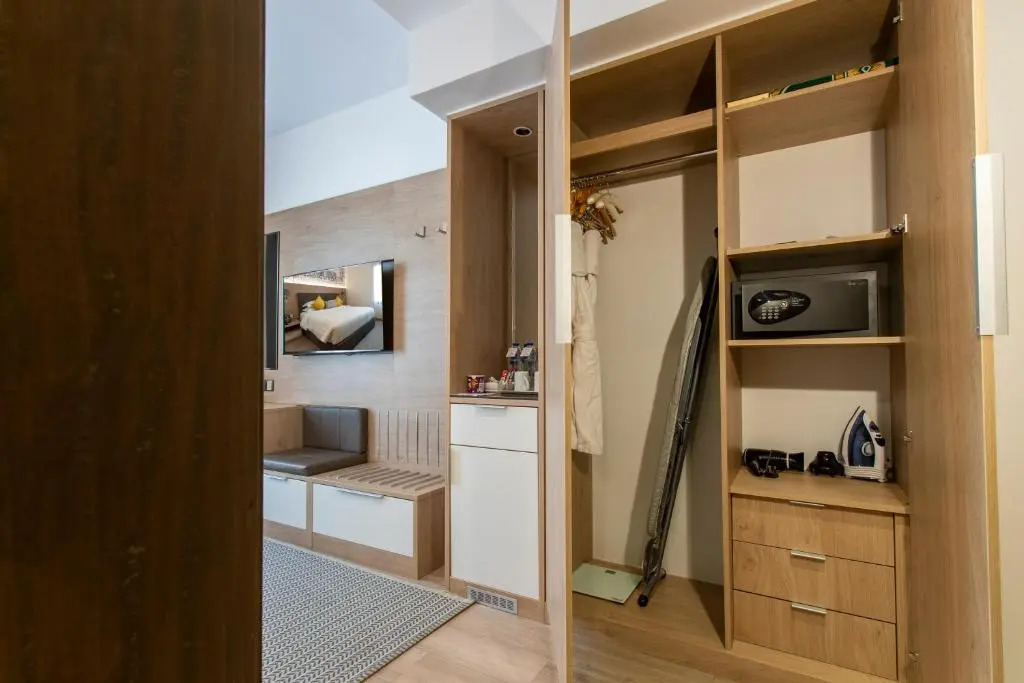 Cindyan Serviced Apartments