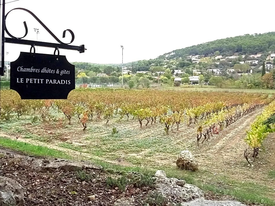 Le Petit Paradis