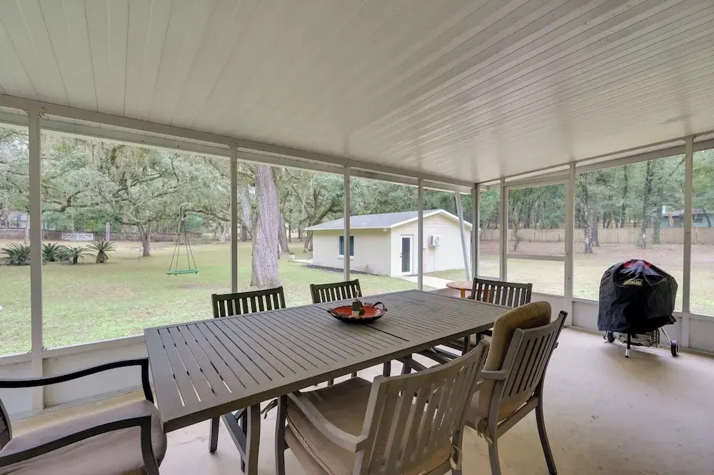 Pool Table, 4 Mi to Lake: Inverness Getaway