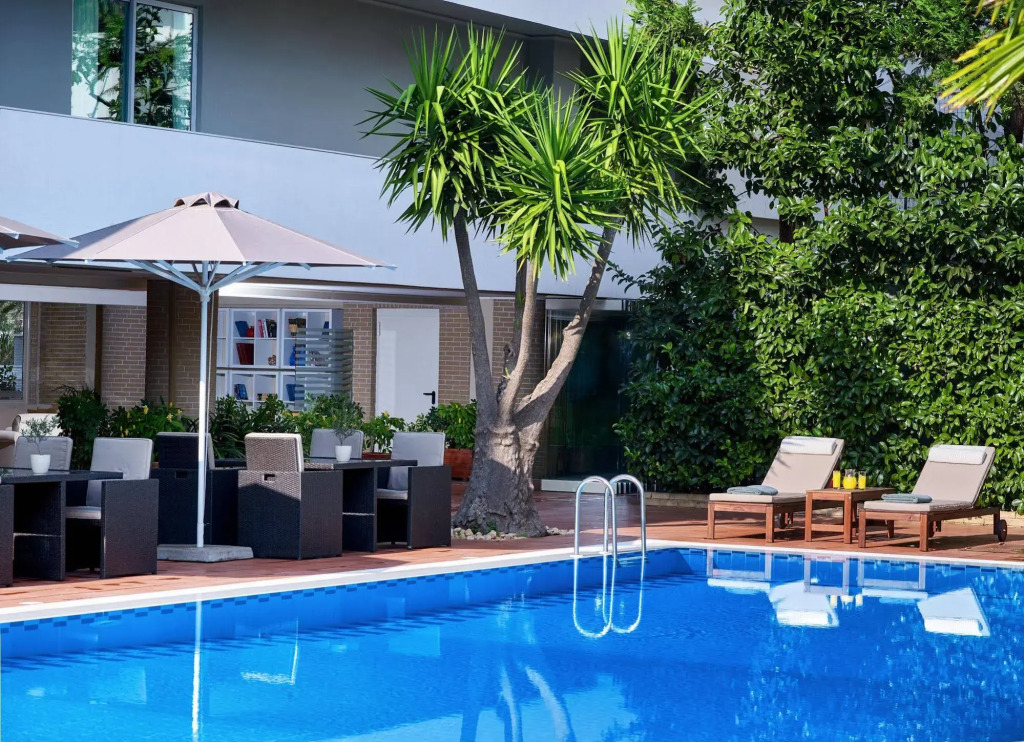 Blazer Suites Hotel