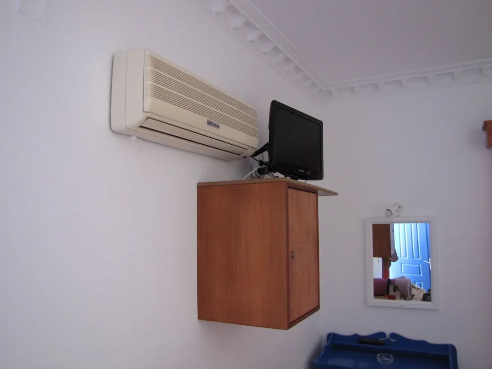 Studios Apartments Perivolos