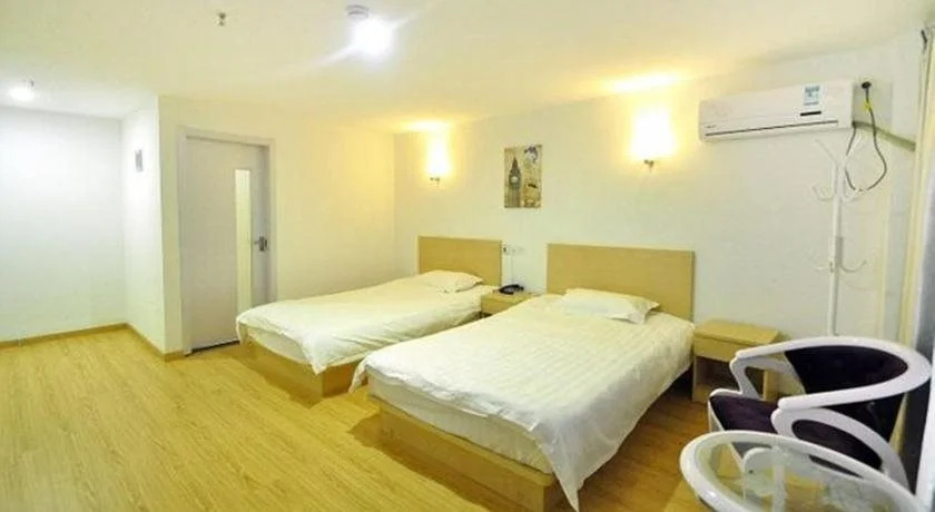 Yuejia Express Hotel