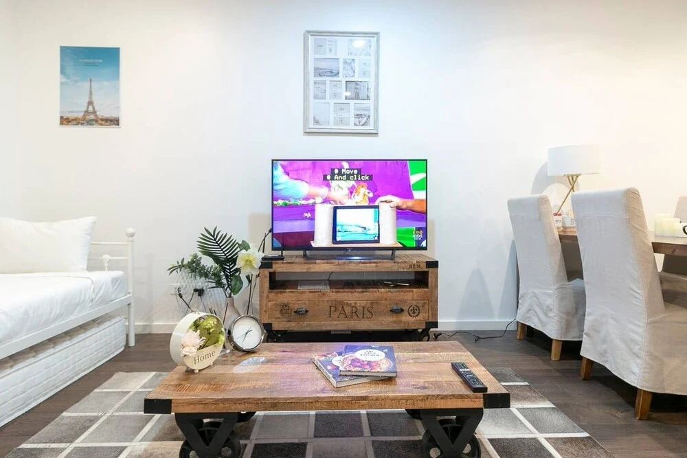 A20 Darling Harbour 2 BDR APT