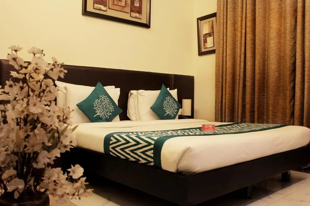 Hotel Aman Palace-Rajouri Garden