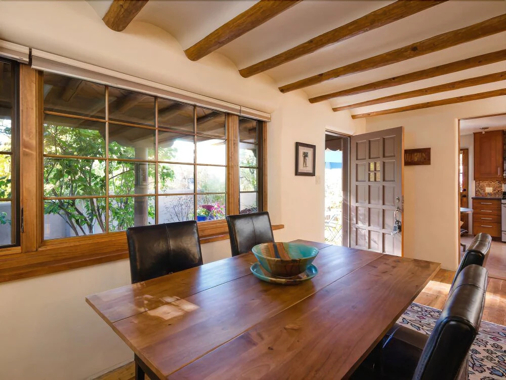 Casa Contenta - Charming East Side Family Home With Hot Tub, Walk to Canyon Rd