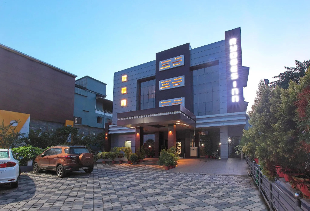 Rydges Inn